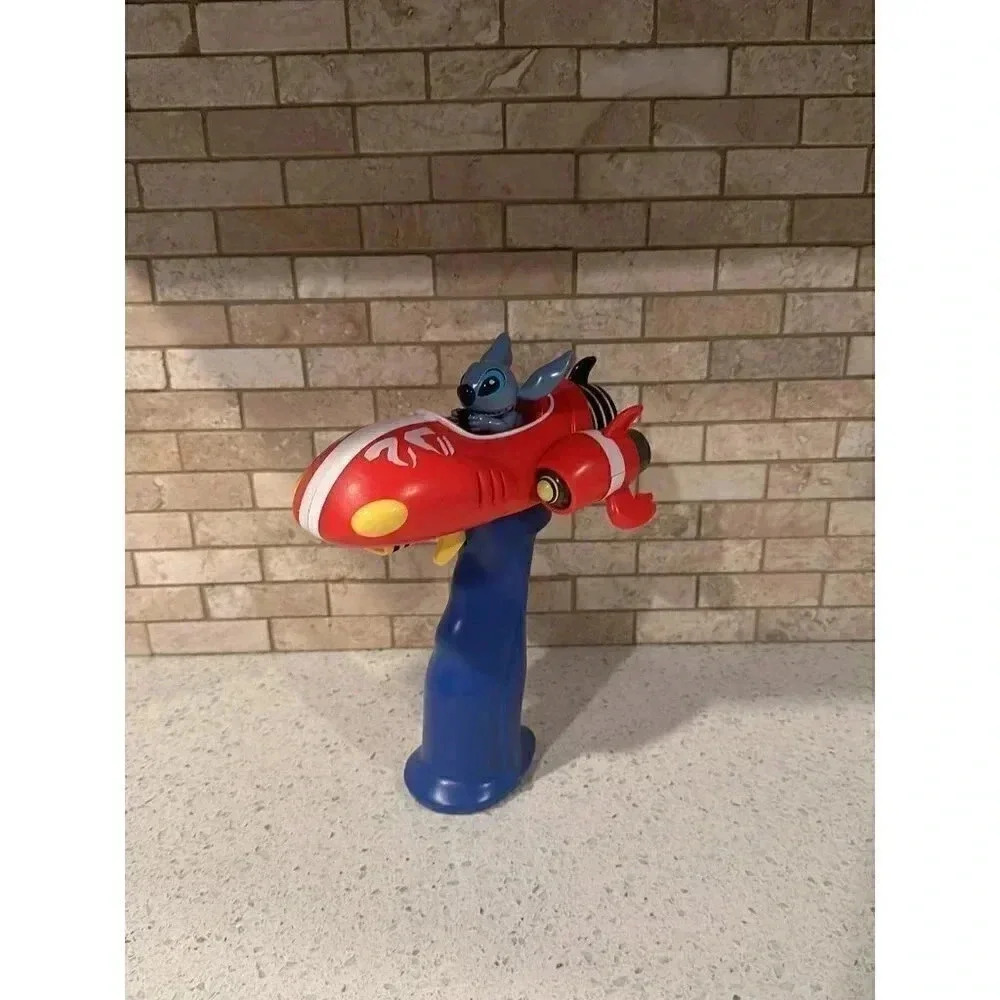 Disney Parks (Magic Kingdom) Stitch Light Up Fog Wand with Sound bz